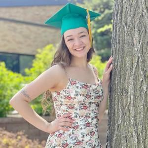 Meet your Posher, Lauryn